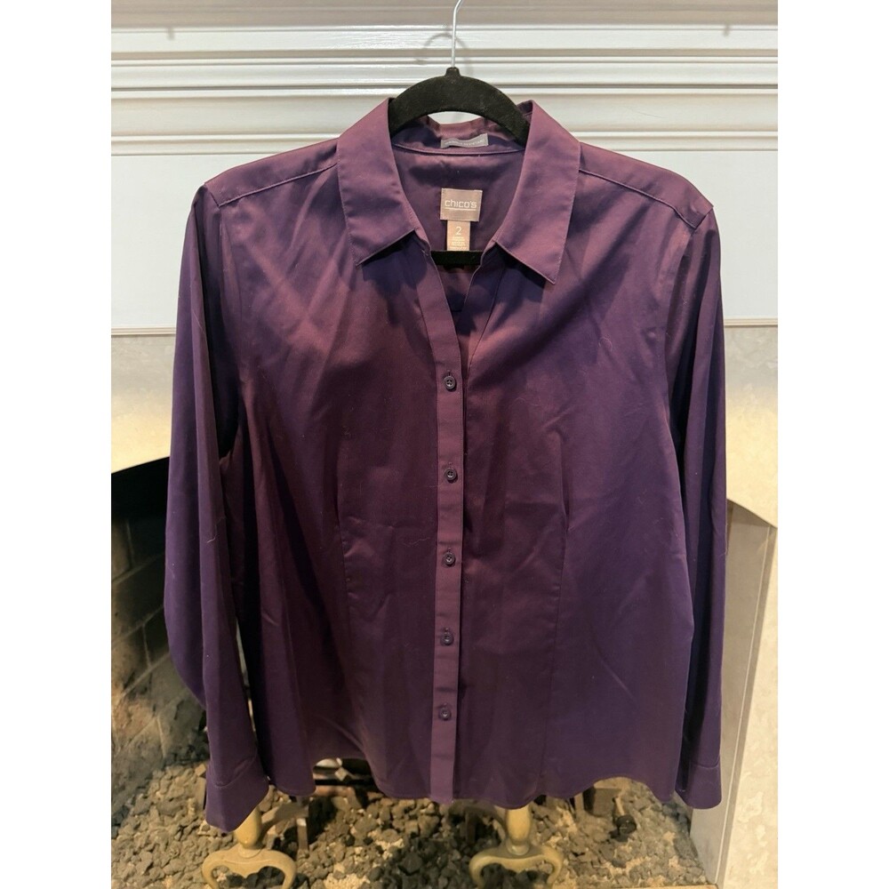 Chicos Wrinkle Resistant Top Size 2/Large Blue Long Sleeve Button Front Cotton